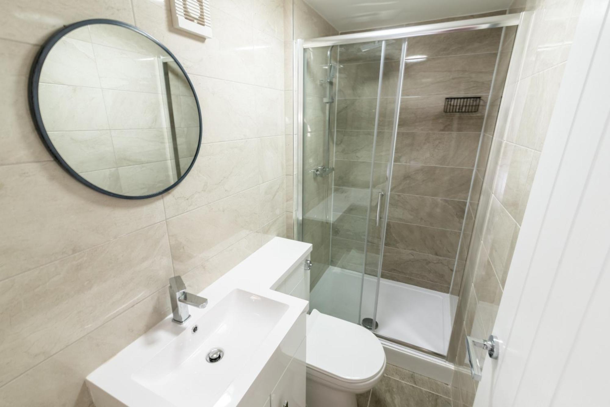 Cosy Cardiff Apartments - Garden Lounge المظهر الخارجي الصورة