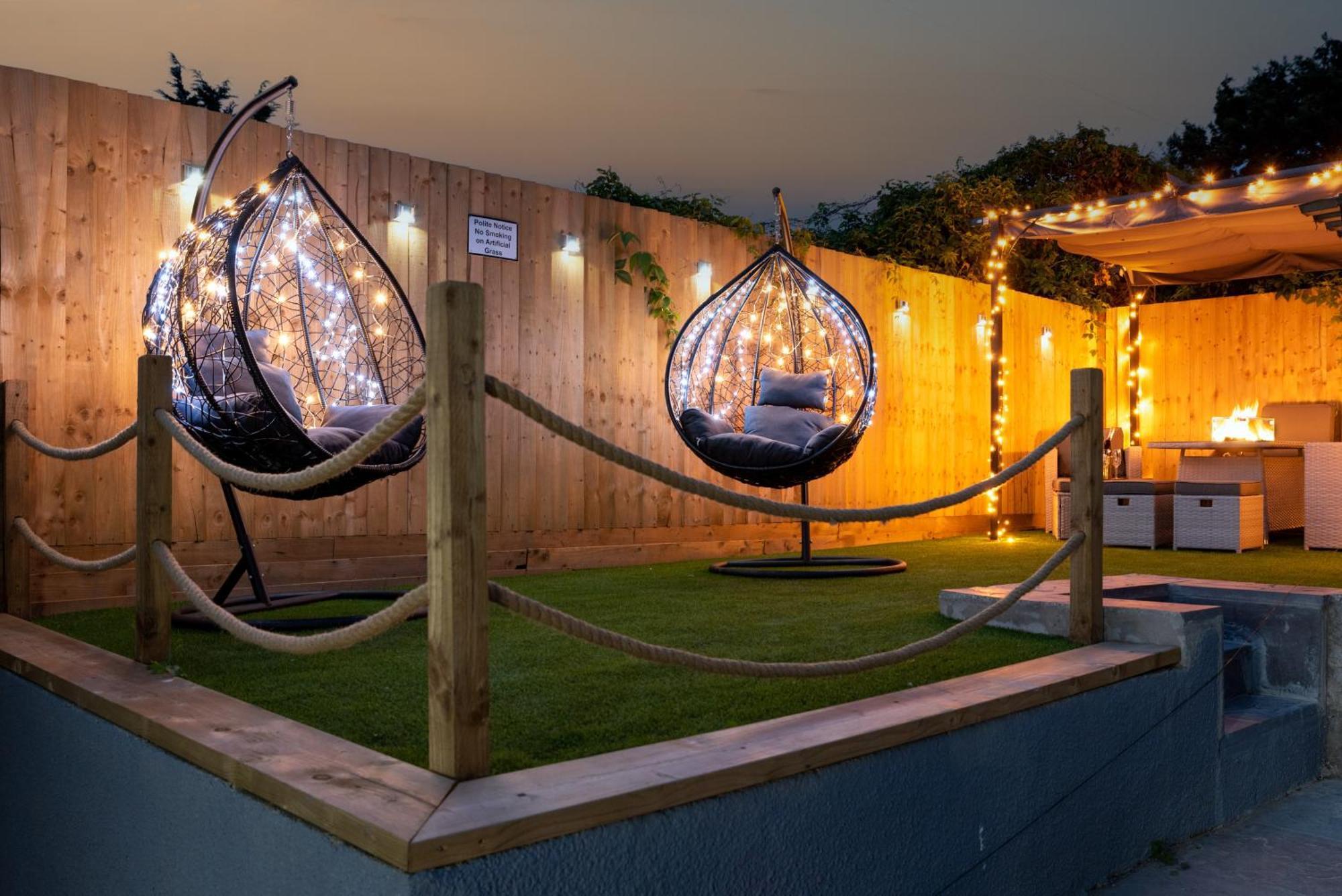 Cosy Cardiff Apartments - Garden Lounge المظهر الخارجي الصورة