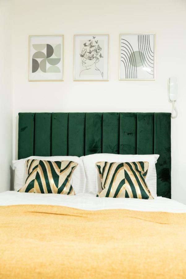 Cosy Cardiff Apartments - Garden Lounge المظهر الخارجي الصورة