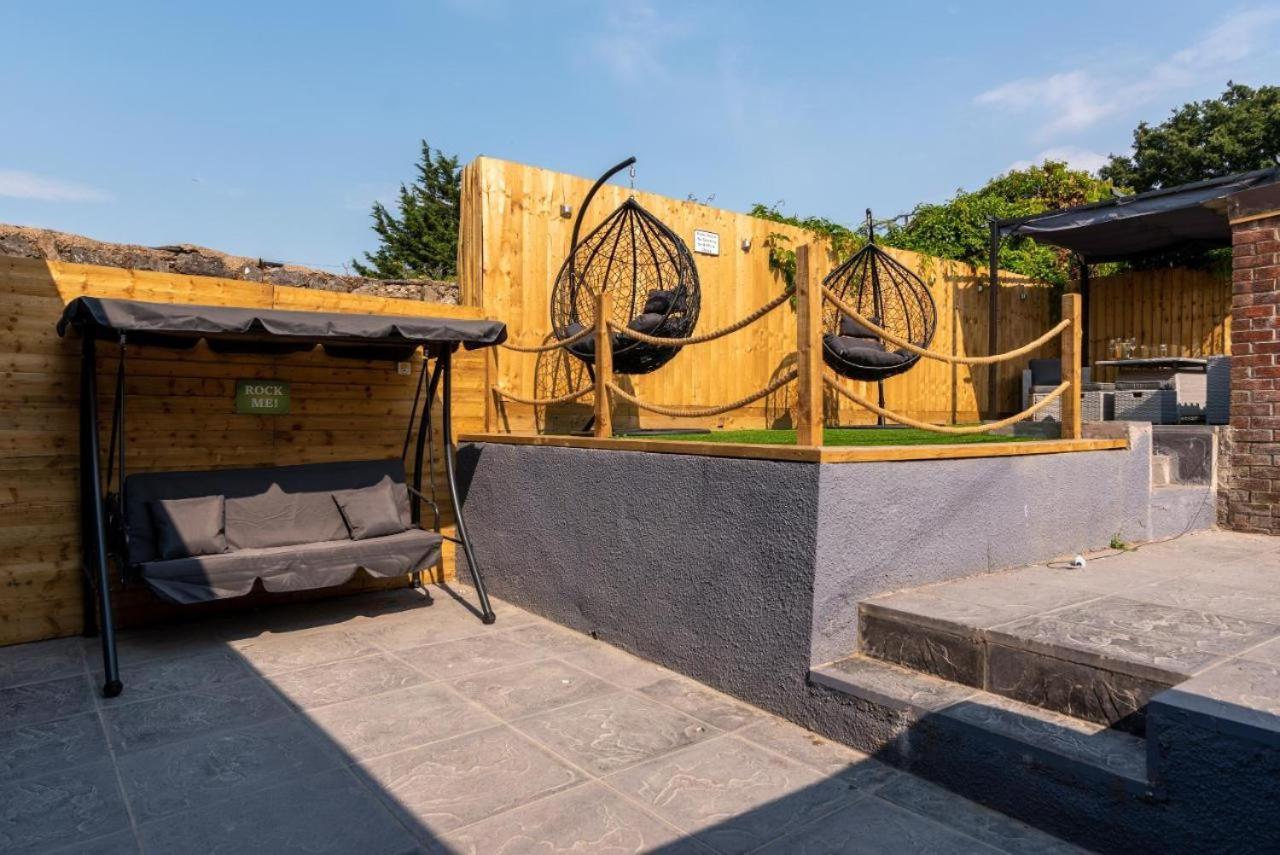 Cosy Cardiff Apartments - Garden Lounge المظهر الخارجي الصورة