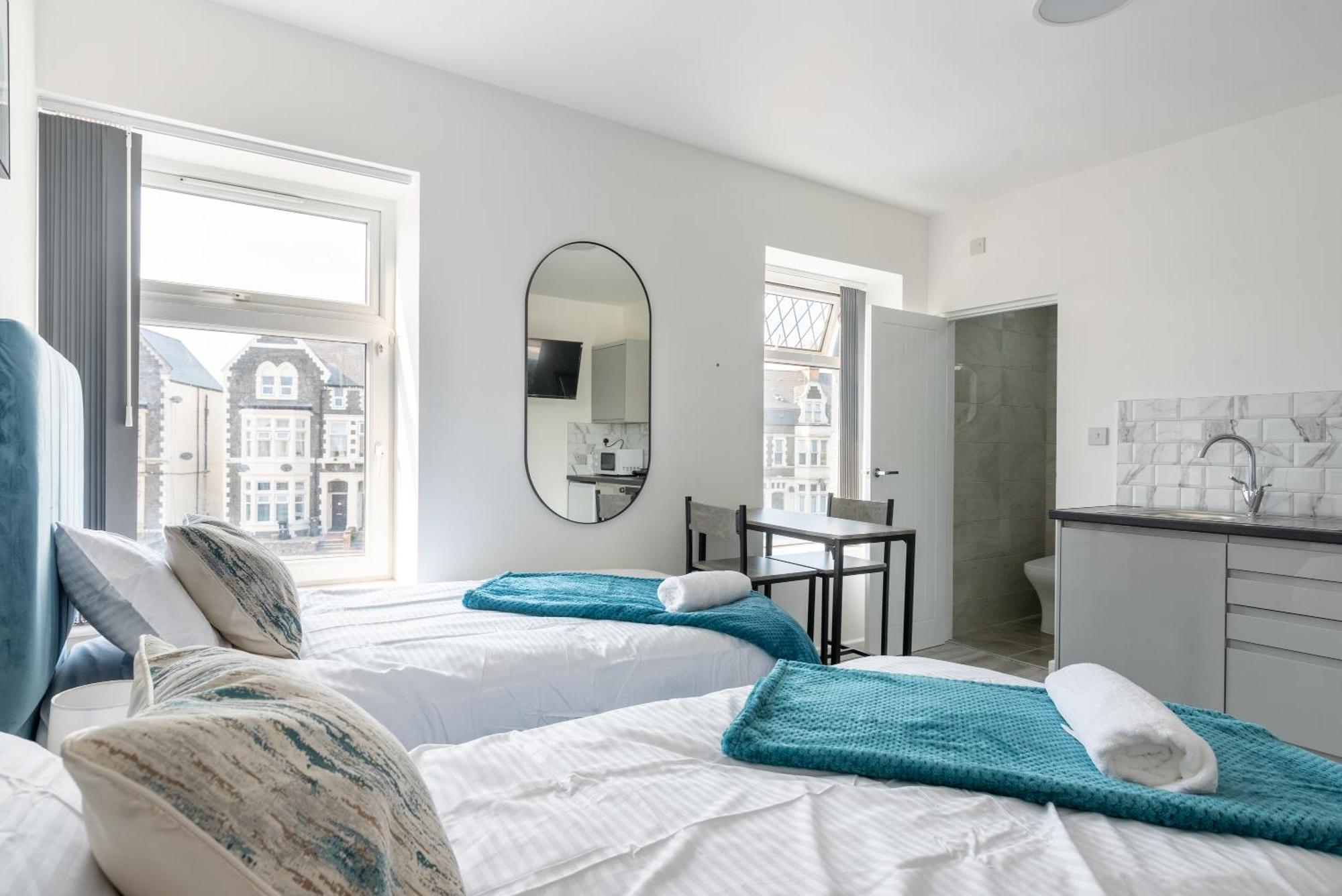 Cosy Cardiff Apartments - Garden Lounge المظهر الخارجي الصورة